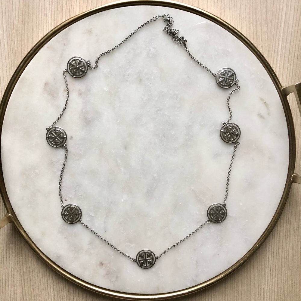 Silver Delicate Design Necklace - image 1